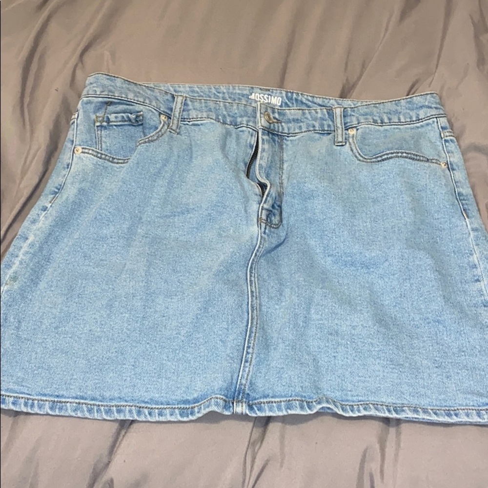 Denim skirt